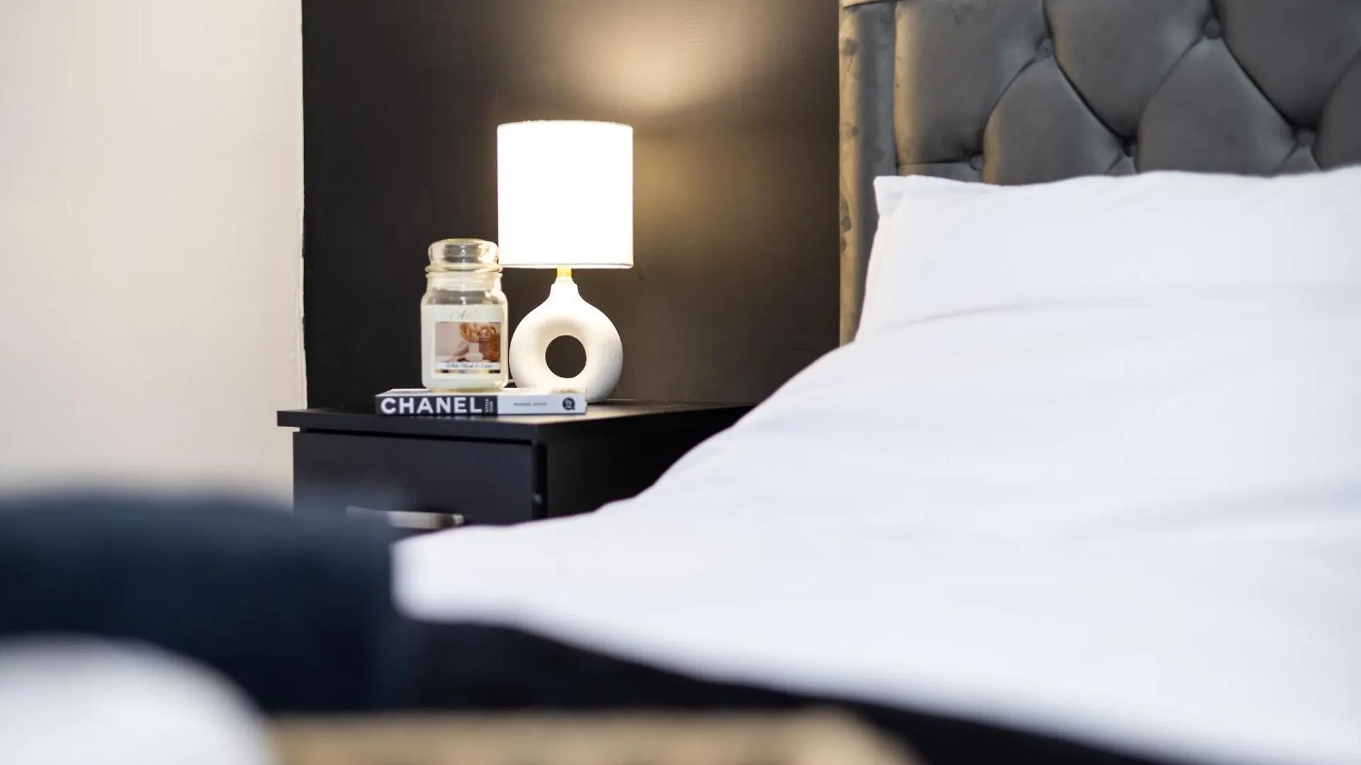 Cozy Home, Sleeps 4,Only 7Mins From Centre, Parking, Wifi & Netflix Leeds